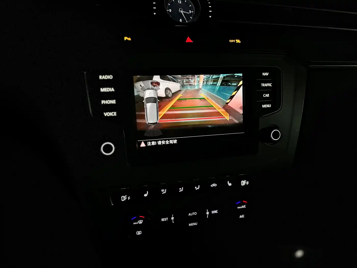 Volkswagen Weilan 2016 380TSI 4WD Explorer Edition фото 23