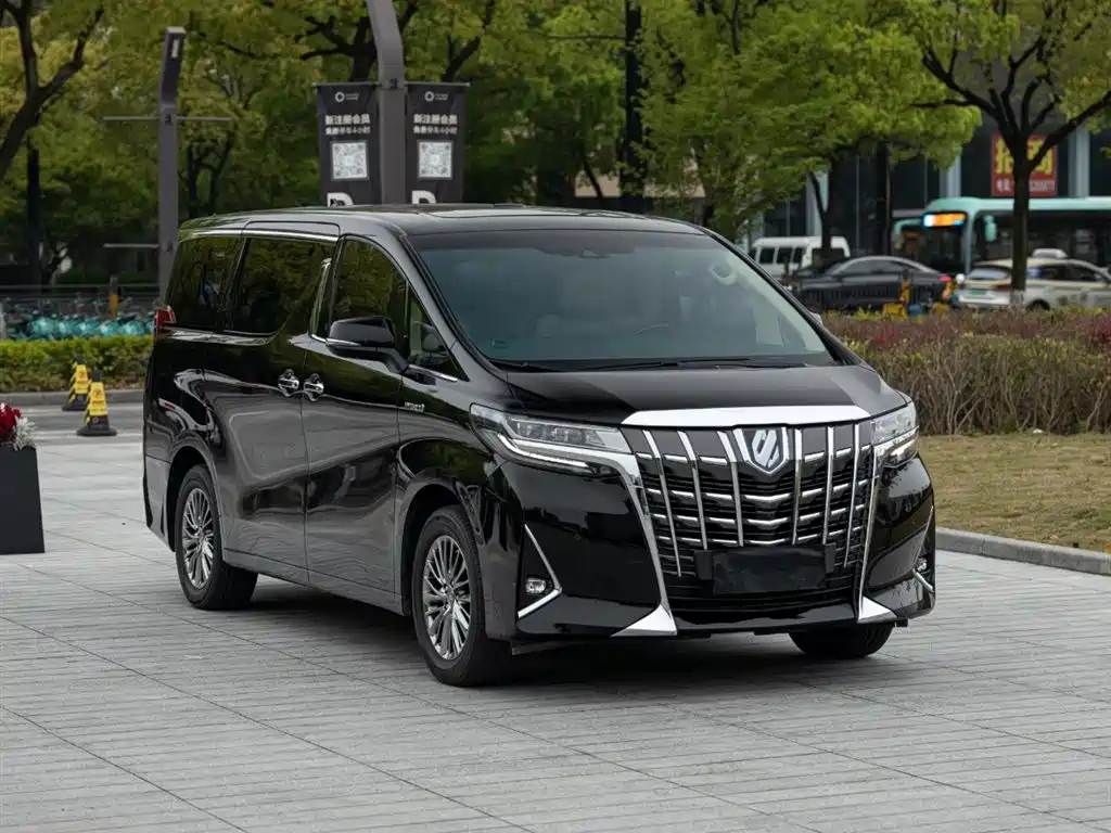 Toyota Alphard 2021 Hybrid 2.5L Luxury фото 3