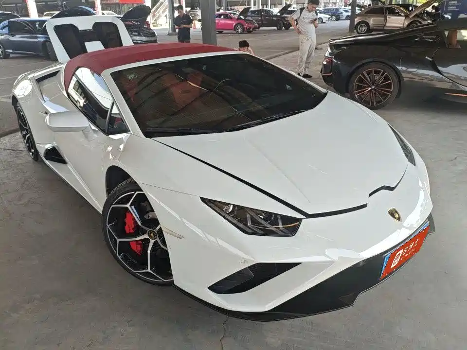 Lamborghini Huracán 2020 Huracán EVO RWD Spyder фото 3