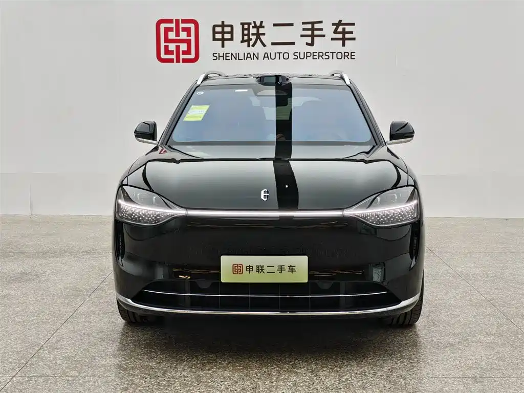 AITO Wenjie AITO M9 2025 Extended Range Ultra 52kWh 6-Seater фото 5