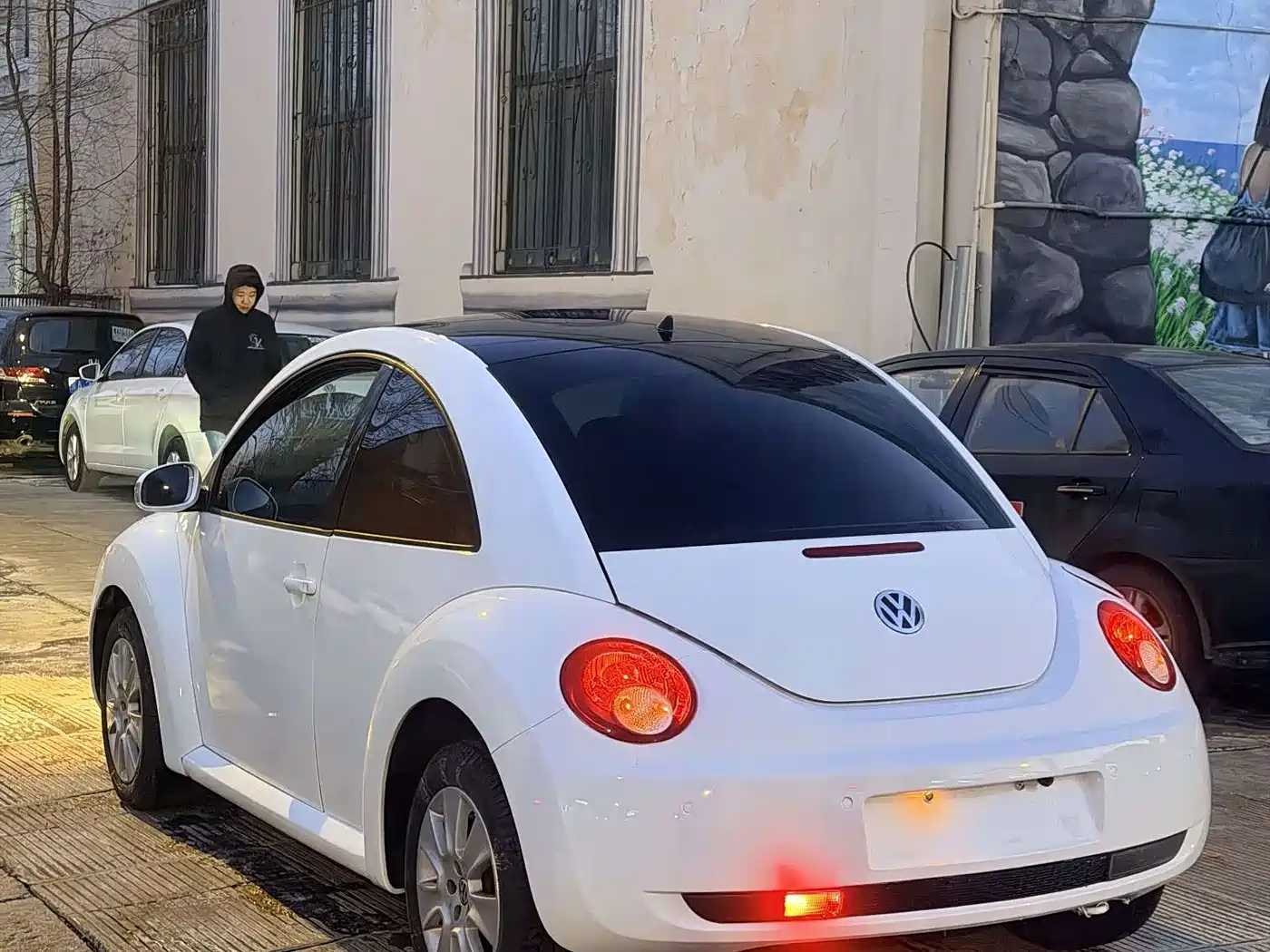 Photo 6 - Volkswagen Beetle