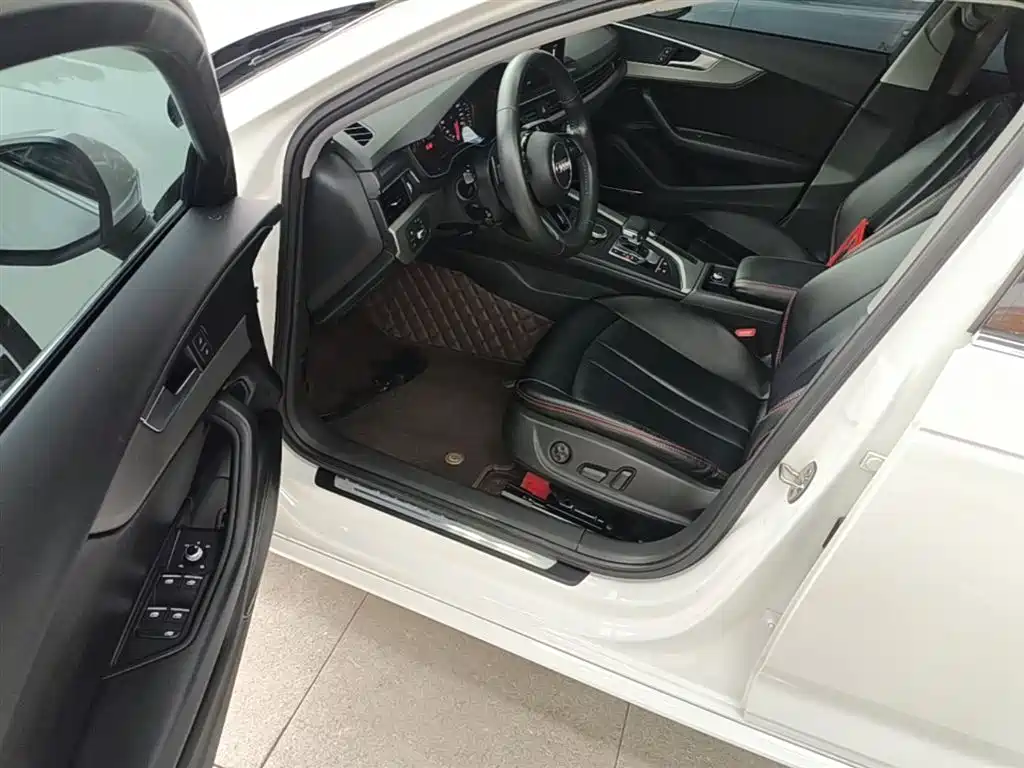 Audi A4L 2018 30th Anniversary 40 TFSI Progressive фото 16