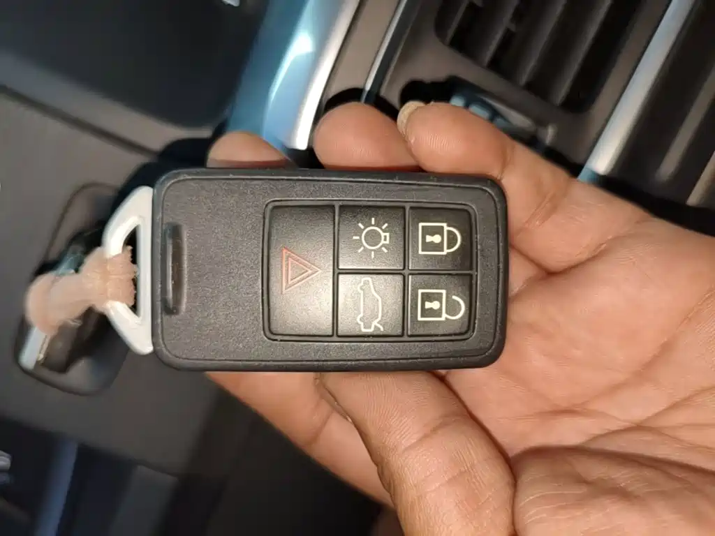 Volvo V60 2015 2015 T5 Momentum