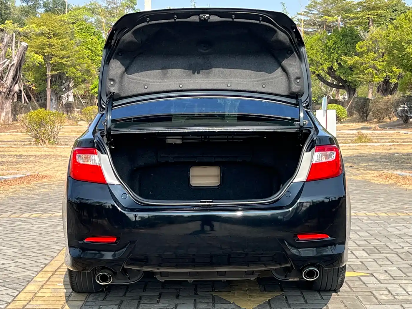 Toyota Camry 2012 Junrui 2.0S Dynamic Edition фото 18
