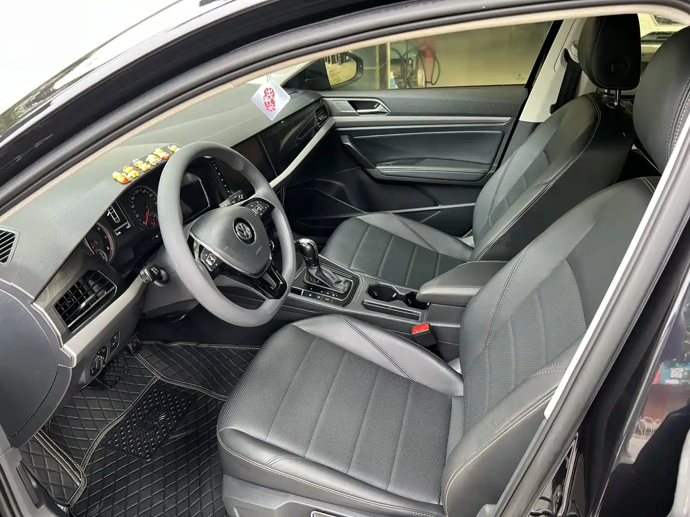 Volkswagen Lavida 2019 1.5L Automatic Comfort Edition China VI фото 7