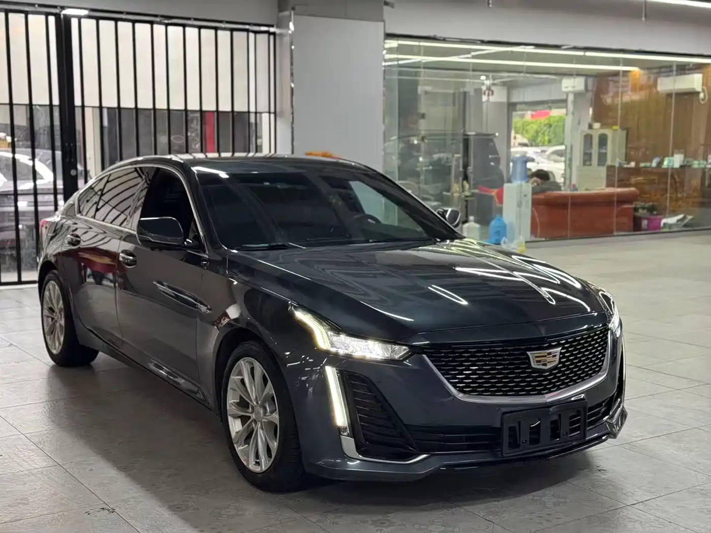 Cadillac CT5 2021 28T Luxury фото 3