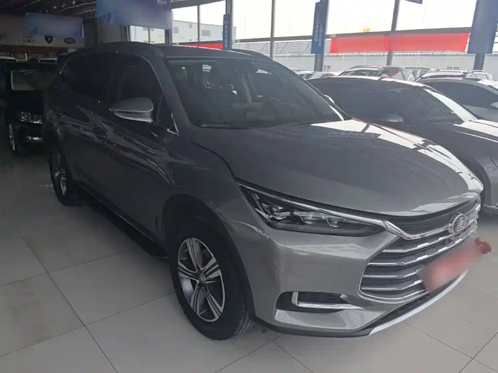 BYD Tang 2018 2.0T Automatic Smart Connection Delight Edition 7-Seater China V фото 4
