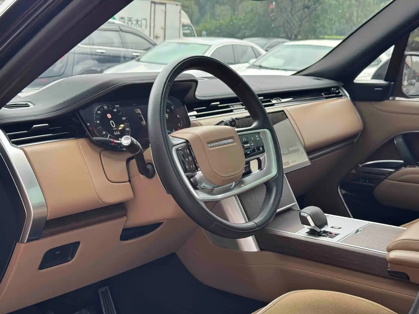 Фото 9 - Land Rover Range Rover