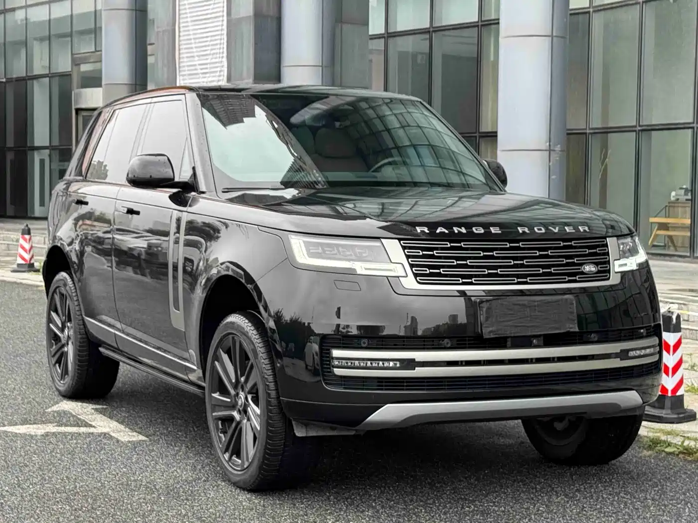 Фото 2 - Land Rover Range Rover
