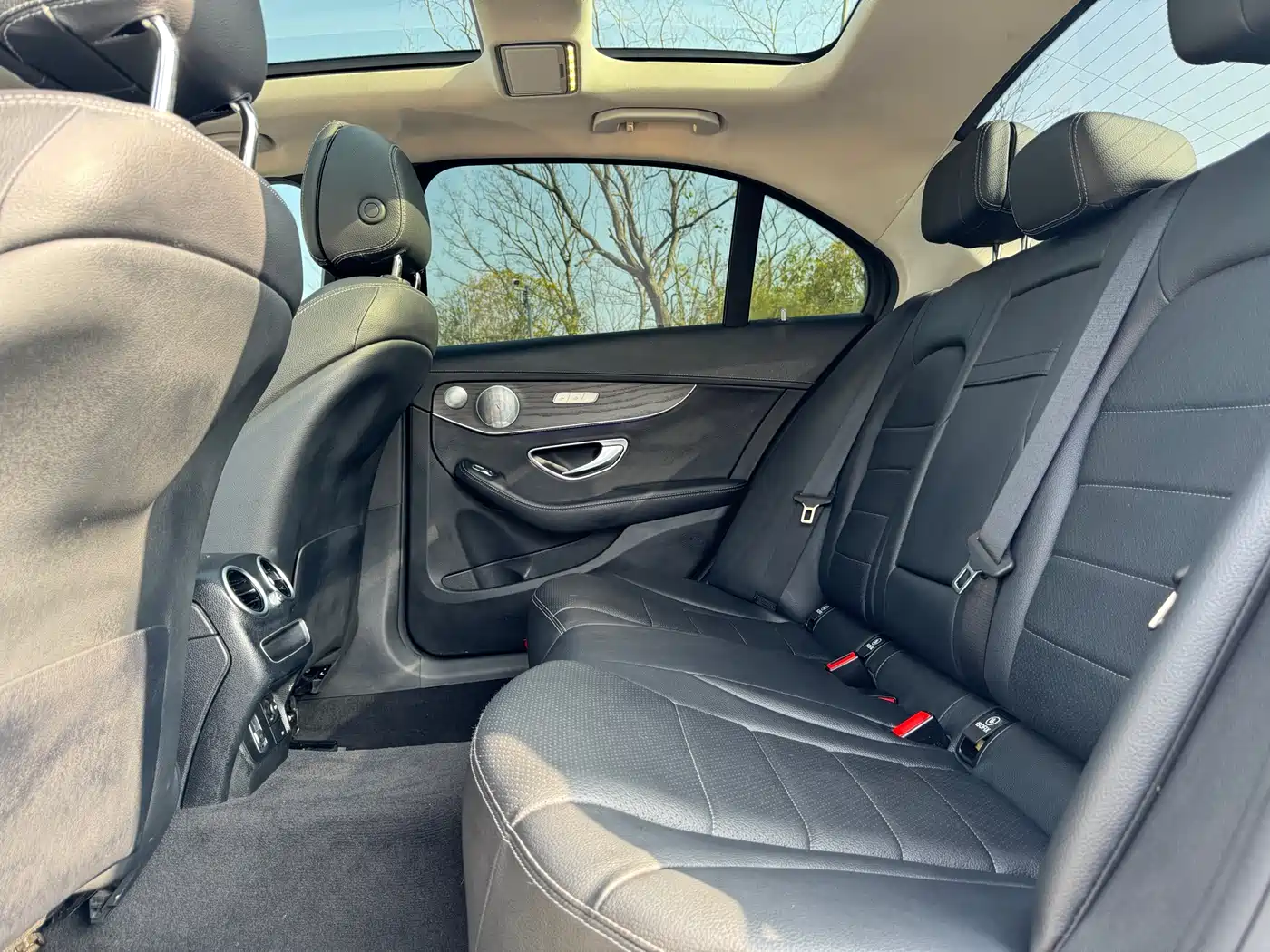 Mercedes-Benz C-Class 2021 C 260 L Sport Starry Exclusive Edition фото 15