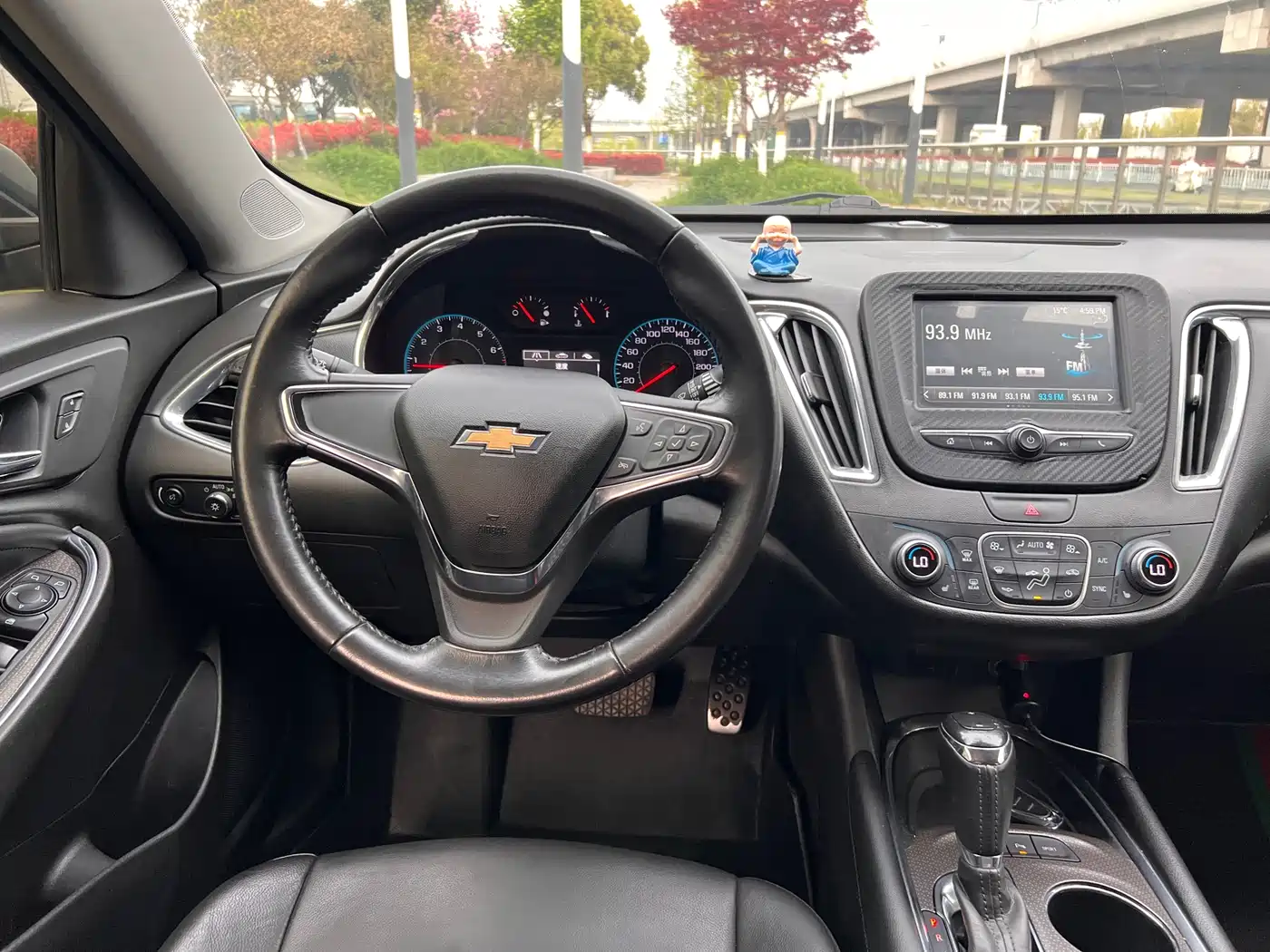 Chevrolet Malibu XL 2017 1.5T Auto Sport Edition фото 16