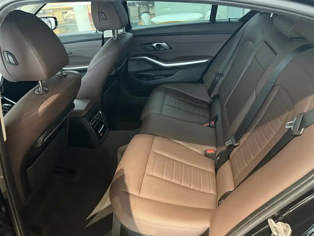BMW 3 Series 2020 325Li M Sport Package фото 6