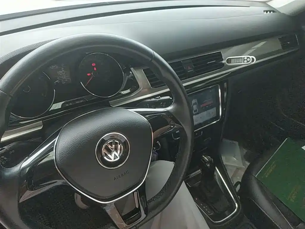 Volkswagen Bora 2016 Model 1.6L Automatic Comfort фото 10