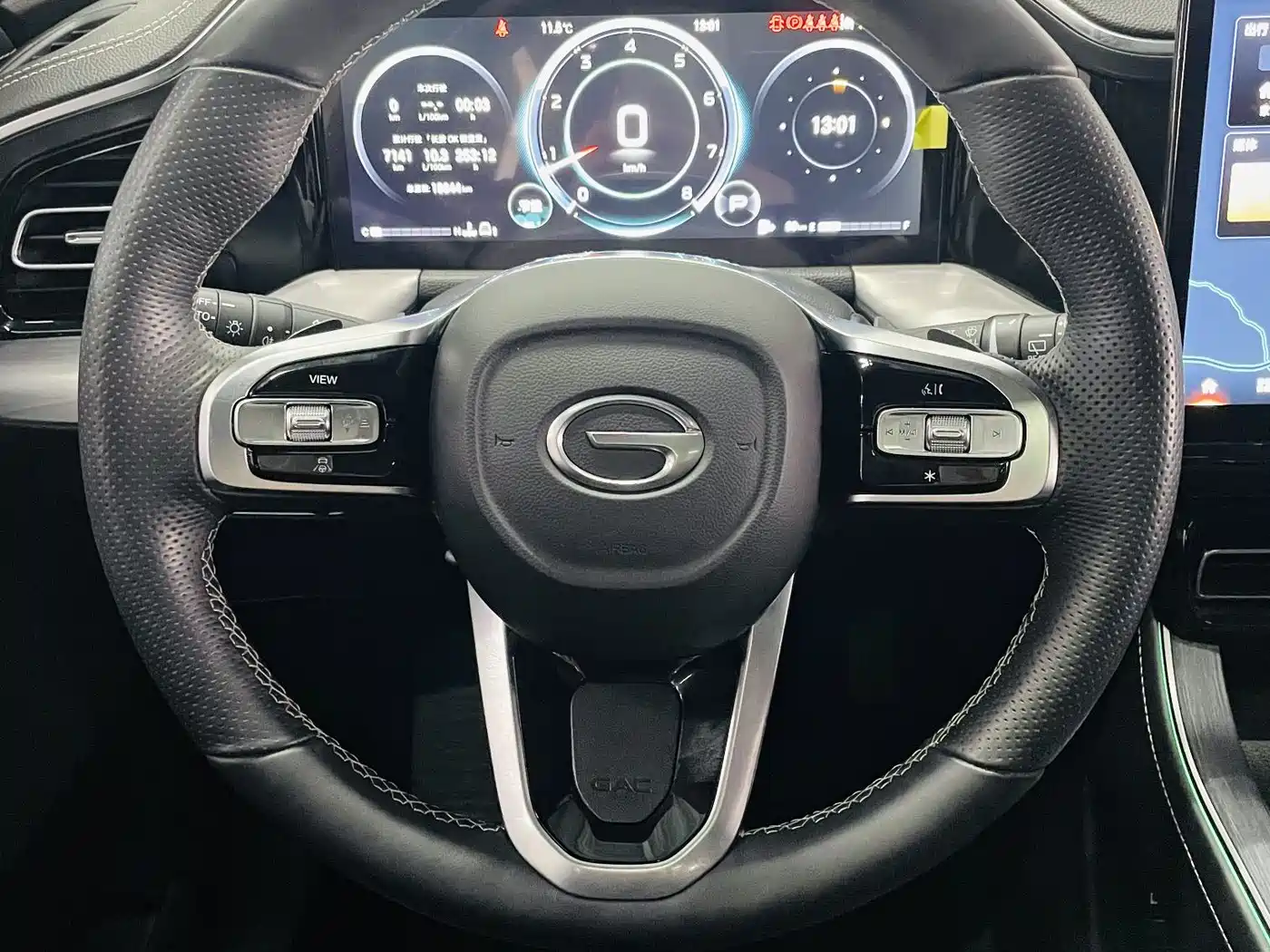GAC Trumpchi Trumpchi GS8 2024 Navigator Series 2.0TGDI 4WD Luxury Smart Connect Edition фото 9