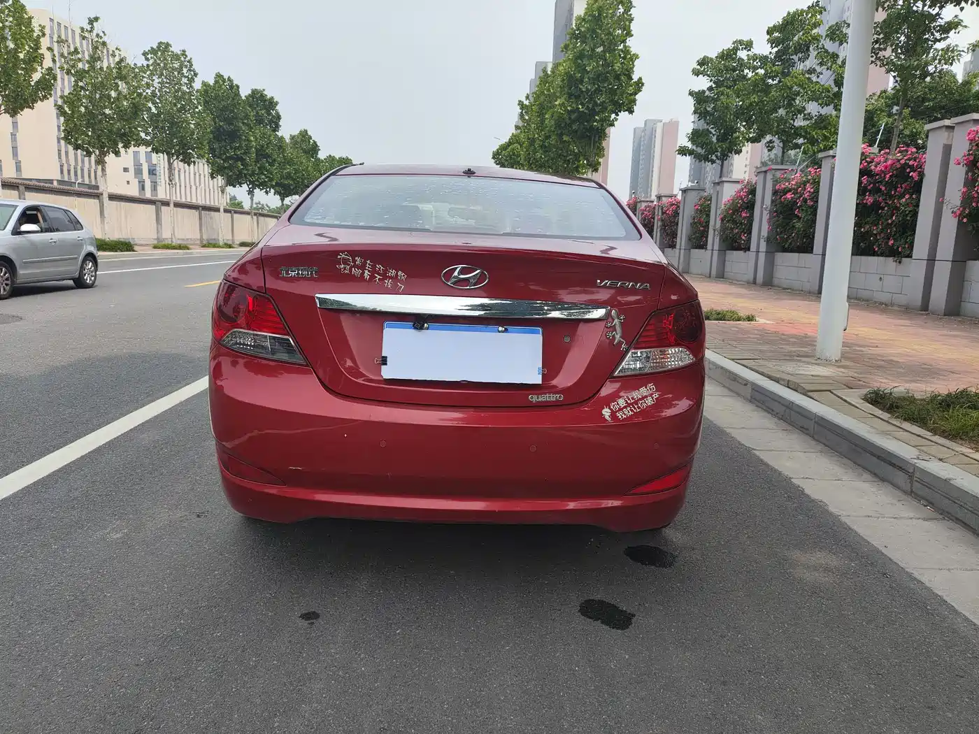 Hyundai Verna 2010 Sedan 1.4L Automatic Fashion GT фото 13