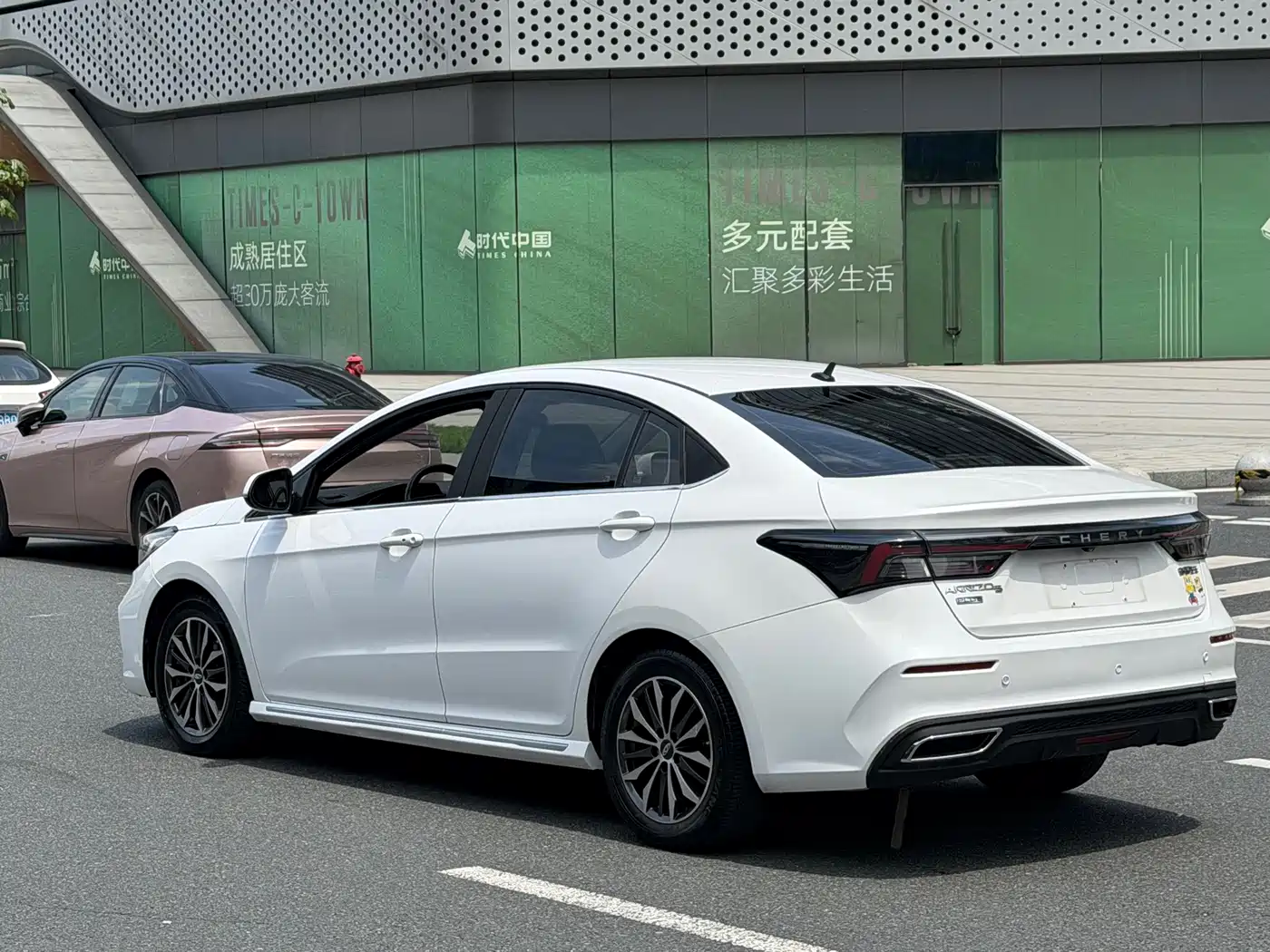 Фото 4 - Chery Arrizo 5 PLUS