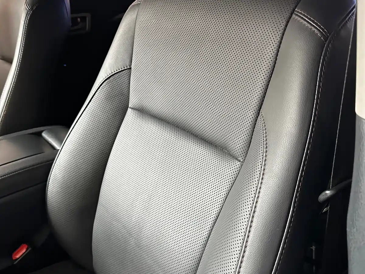 Toyota Highlander 2015 2.0T AWD Luxury Edition 7-seater фото 14