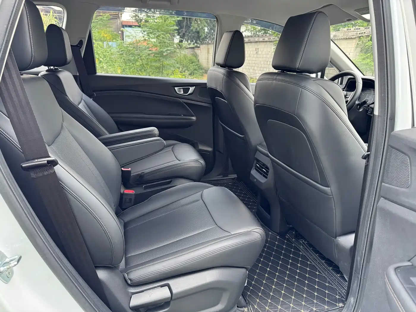 Wuling Motors Wuling Jiachen 2024 2022 1.5T CVT Smart Luxury