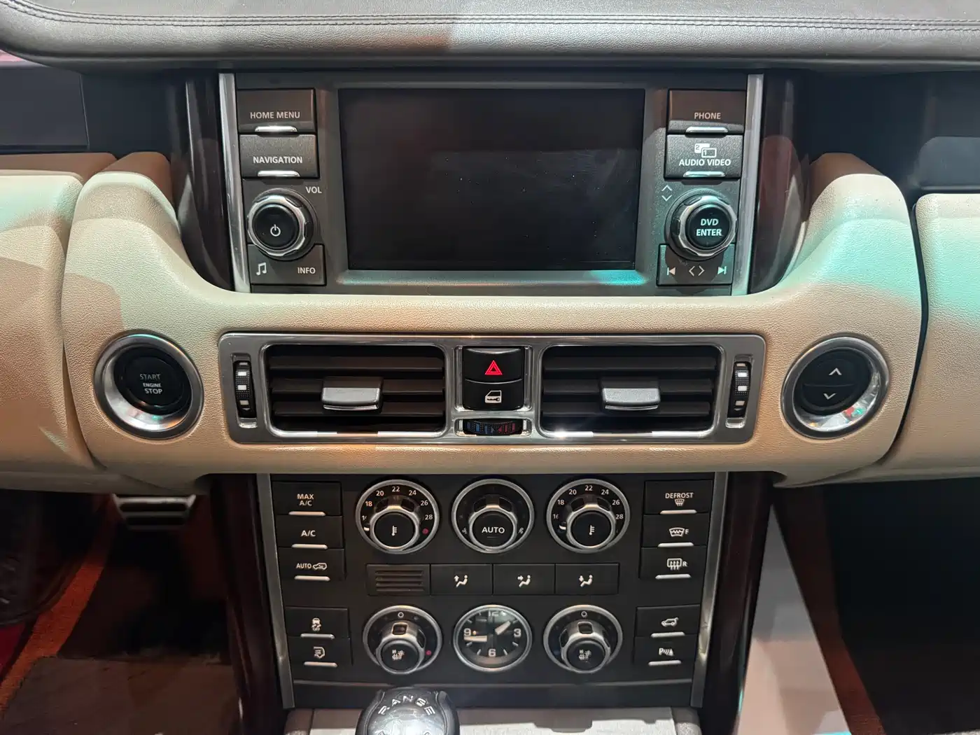 Land Rover Range Rover 2011 5.0 SC V8 фото 13