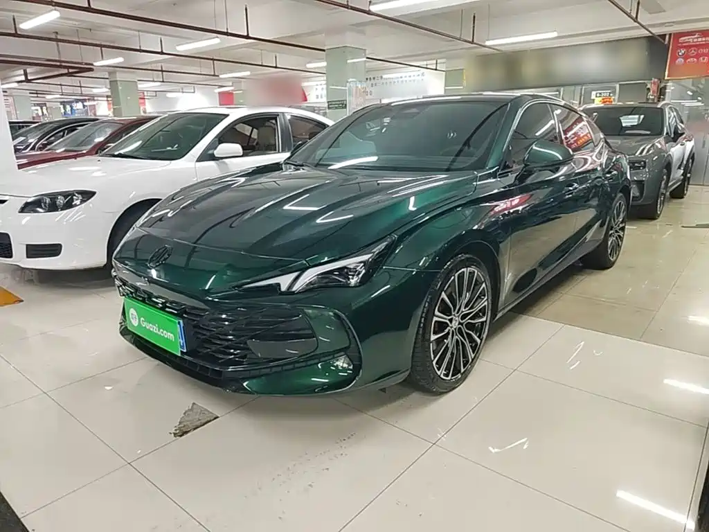 MG MG7 2025 2025 2.0T 405 AT Luxury Edition