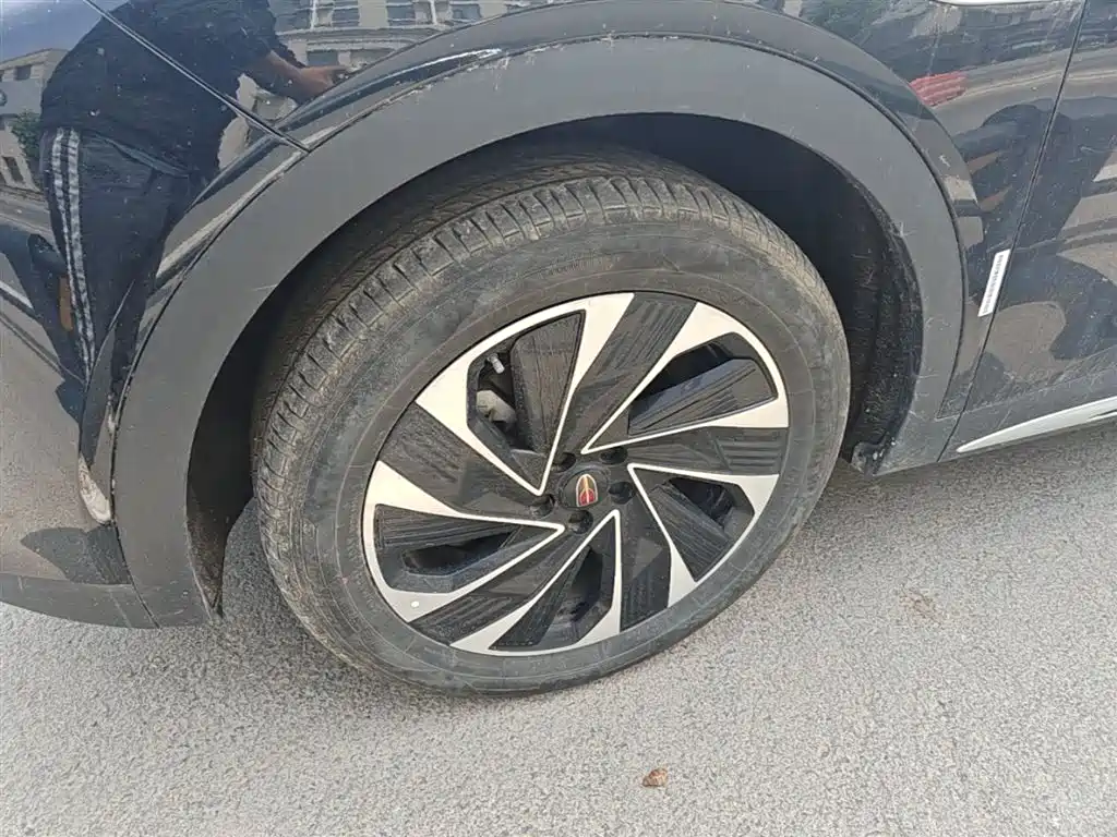 Hongqi HS7 PHEV 2024 2.0T PHEV AWD Qichang Edition 7-seater фото 23