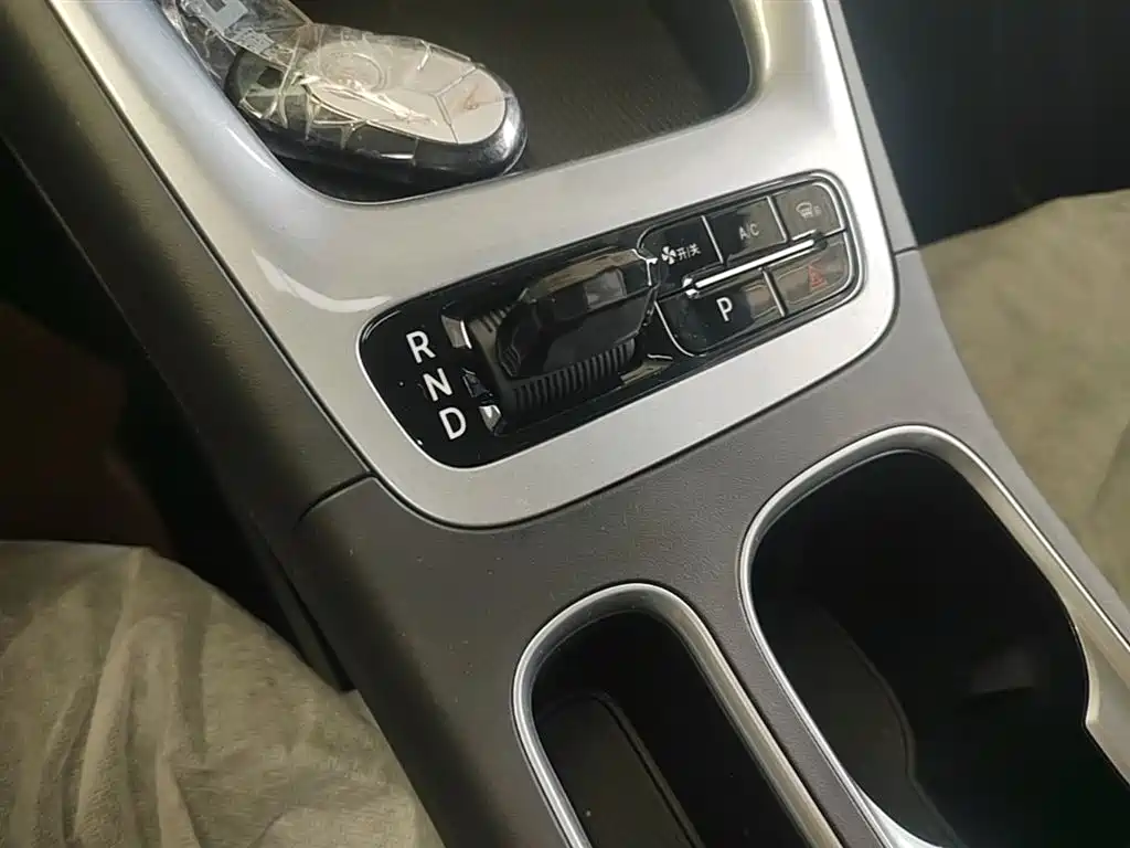 Geely Galaxy Starry Wish 2026 Edition 310km Youth Version фото 14
