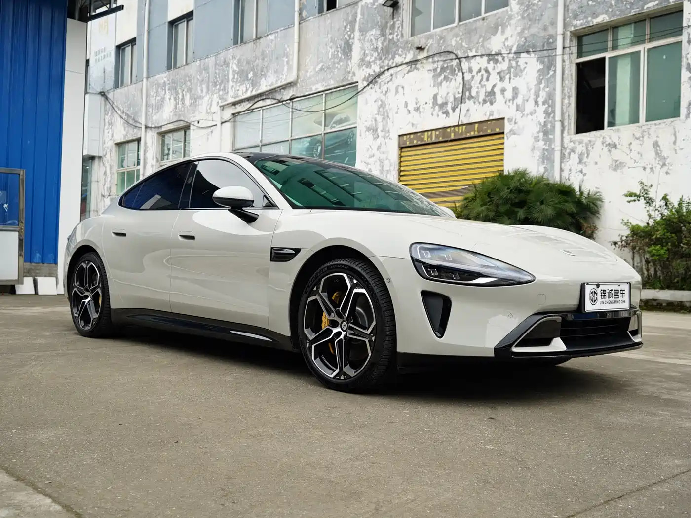 XIAOMI CAR XIAOMI SU7