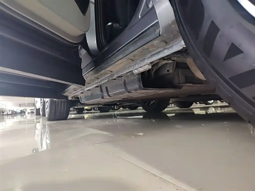 BYD Song PLUS PHEV 2023 Champion Edition DM-i 110KM Flagship PLUS фото 21