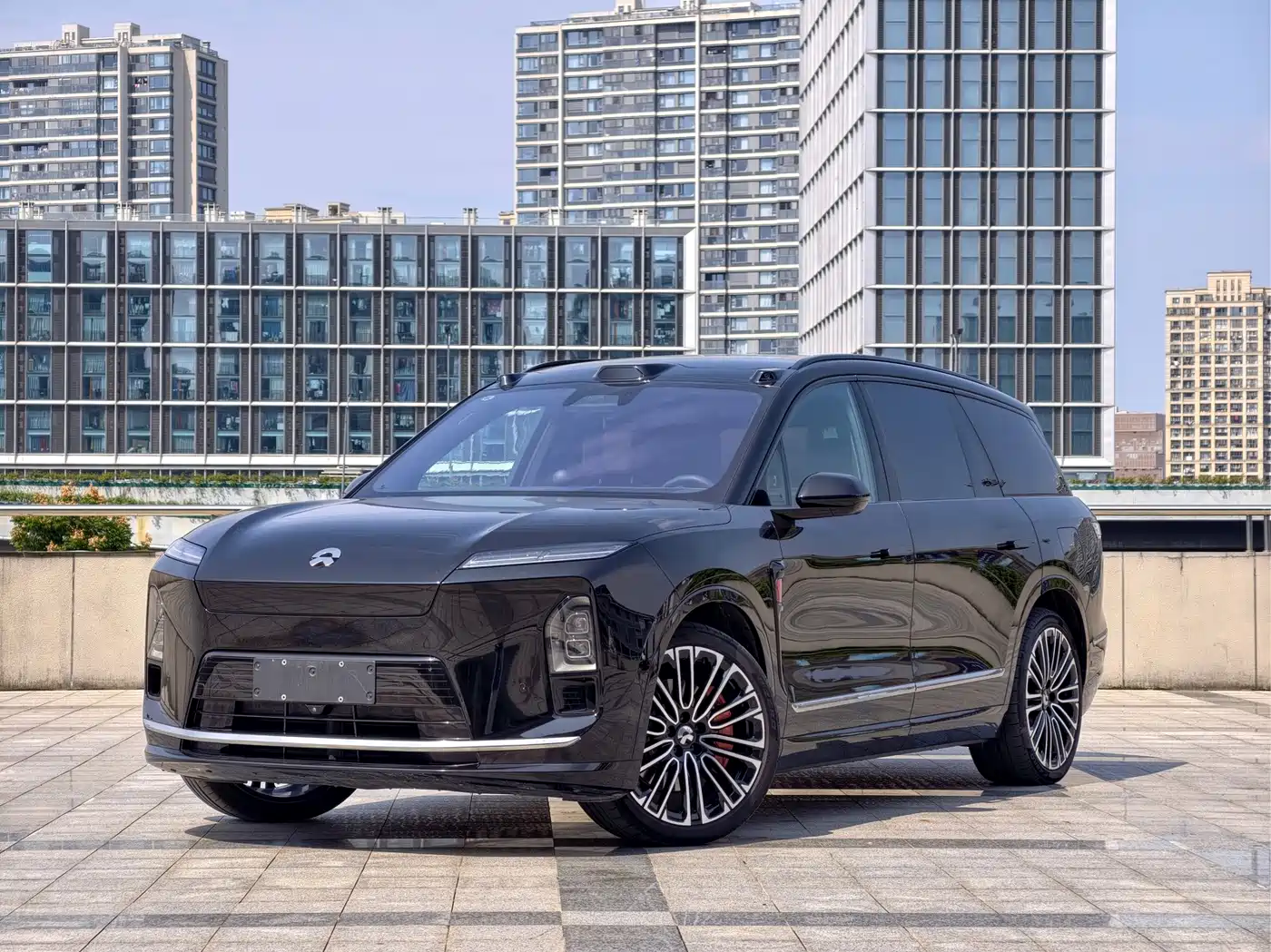 NIO ES8 2025 — пригон из Китая