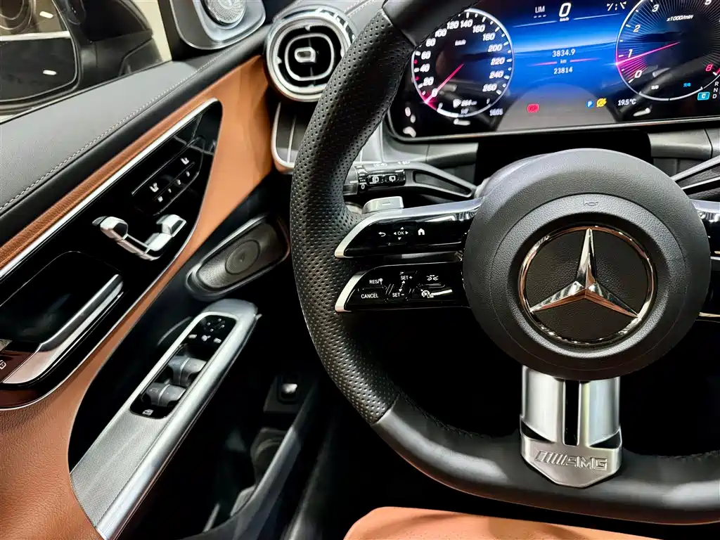 Mercedes-Benz GLC 2024 GLC 300 L 4MATIC Dynamic 5-seater фото 22