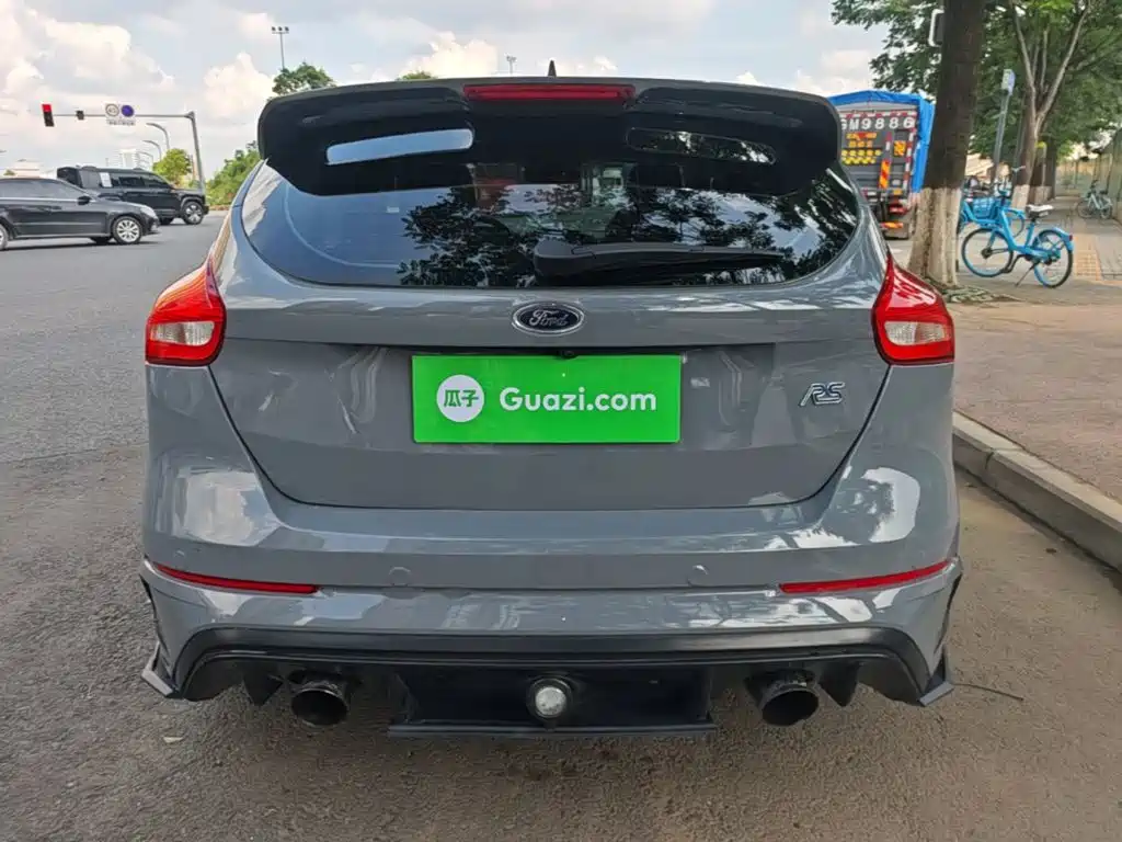 Фото 6 - Ford Focus