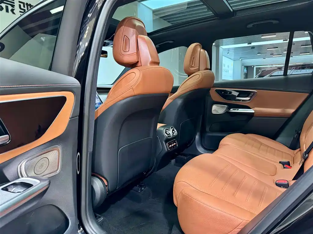Mercedes-Benz GLC 2024 GLC 300 L 4MATIC Dynamic 5-seater фото 25