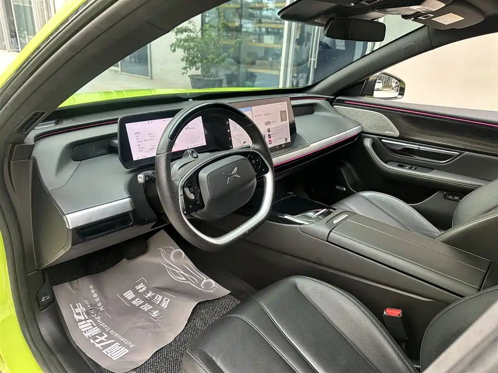 XIAOPENG P7