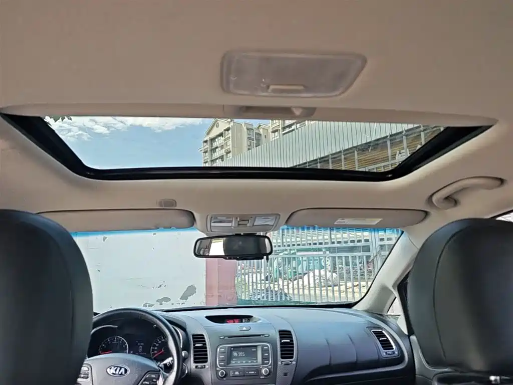Kia K3S 2014 1.6L Automatic Premium фото 18