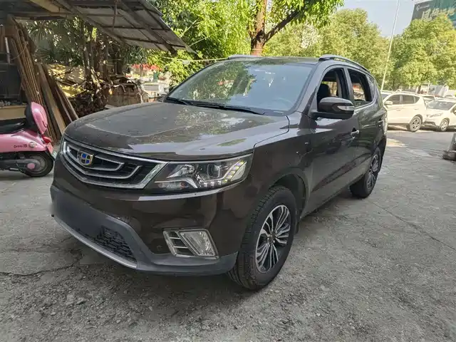 Geely Emgrand X6 2016 1.8L Manual Premium