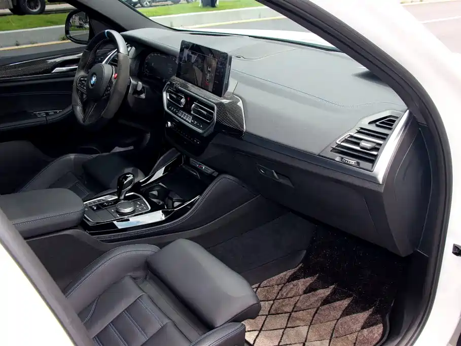 BMW X4 M40i 2022 M40i фото 12