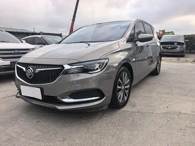 Buick GL6 2019