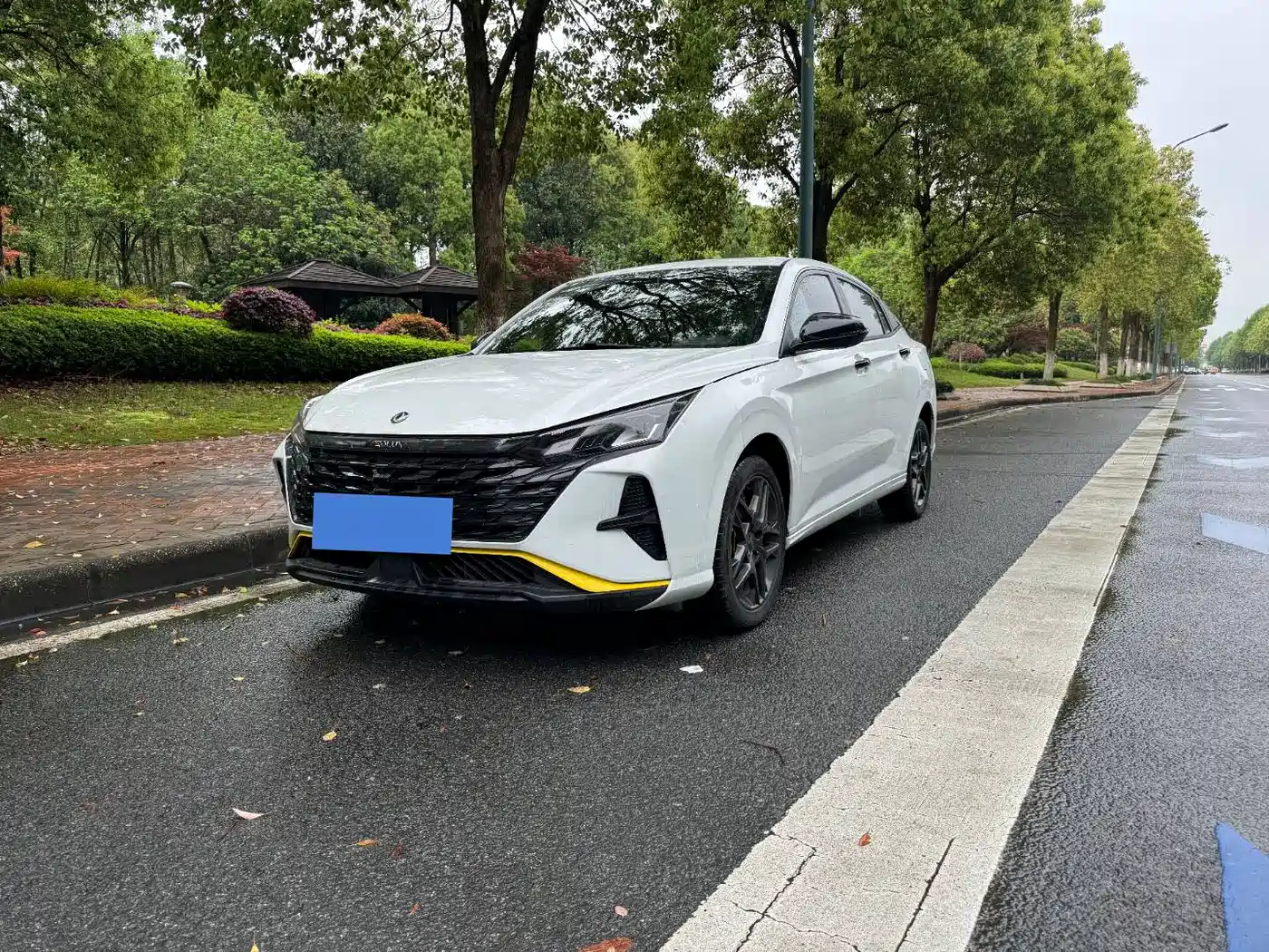 Dongfeng Aeolus Yixuan 2023 Mach Edition 1.5L Automatic Chase Edition