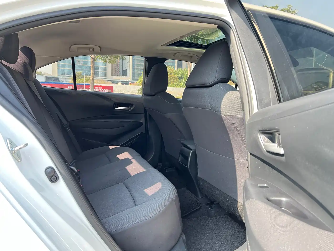 Toyota Corolla 2019 1.2T S-CVT GL-i Elite Edition фото 14