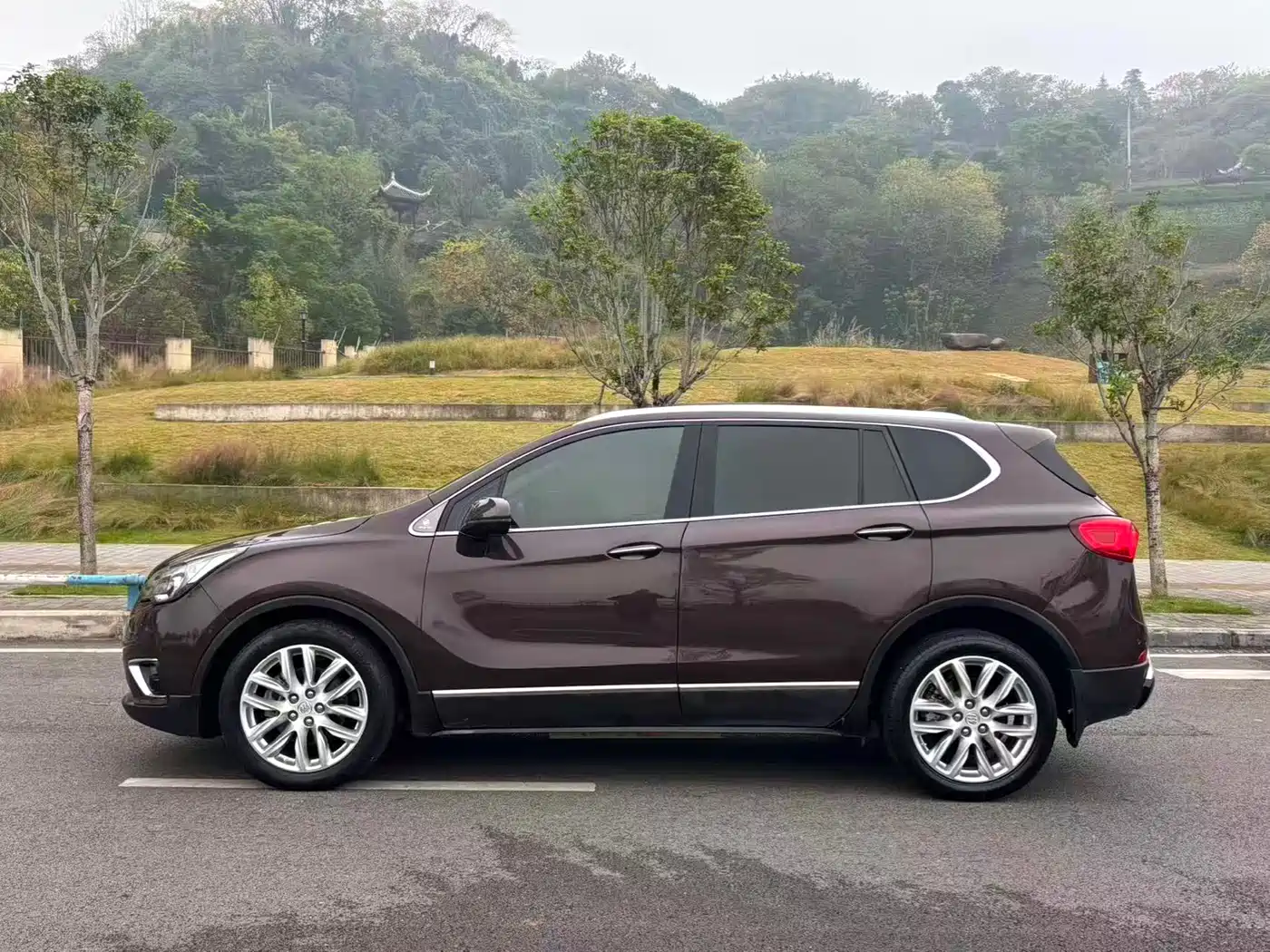 Buick Envision Plus 2018 28T 4WD Luxury фото 3