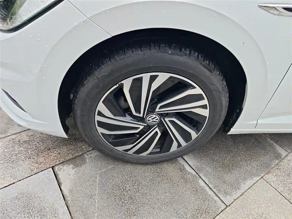Volkswagen Sagitar 2021 280TSI DSG Surpassing Edition фото 25