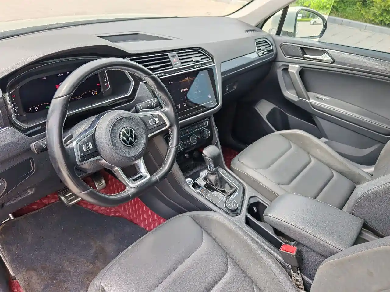 Volkswagen Tiguan L 2021 380TSI Automatic 4WD R-Line Premium 7-seater фото 7