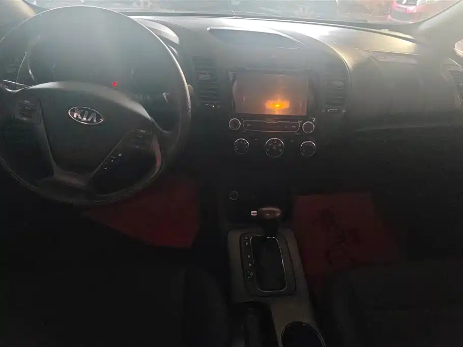 Kia K3 2013 1.6L Automatic GL фото 12