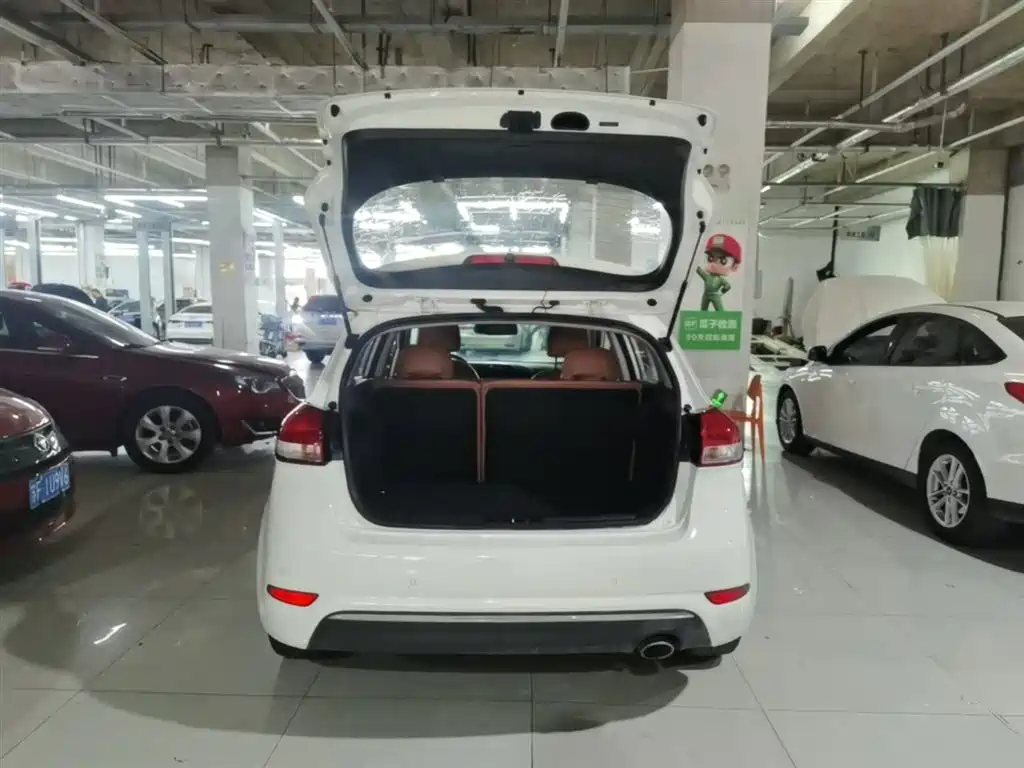 Kia K3S 2014 1.6L Automatic GLS фото 19