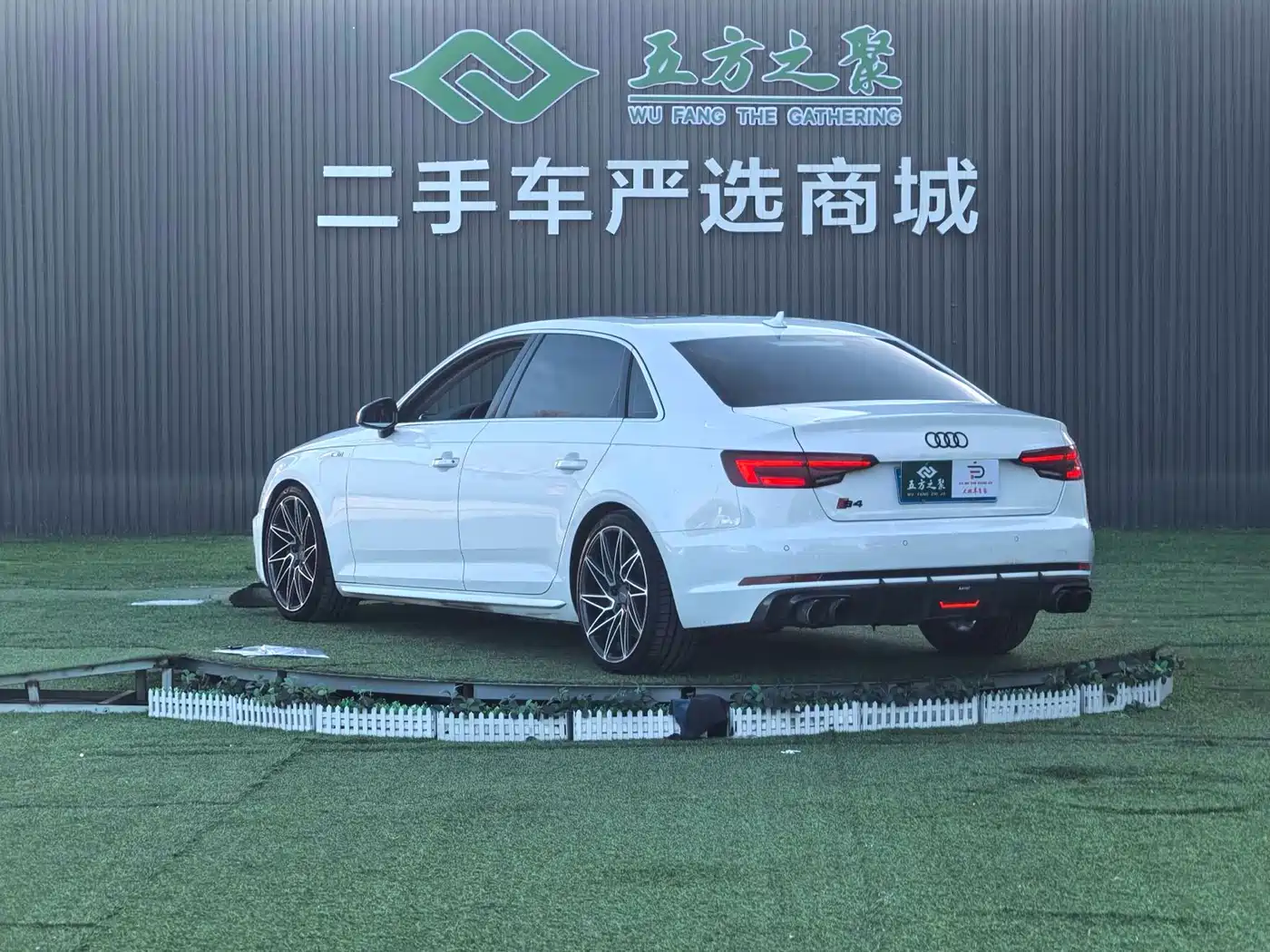 Audi A4L 2019 45 TFSI quattro Sport (China V) фото 24