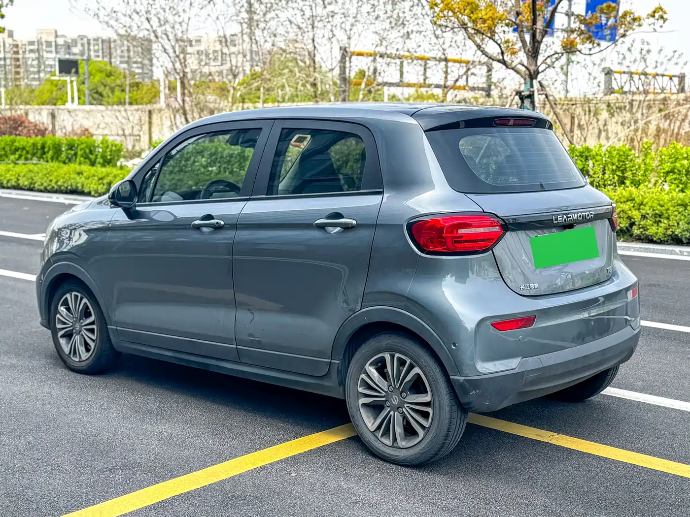 ZERO-RUNNING CAR ZERO RUN T03
