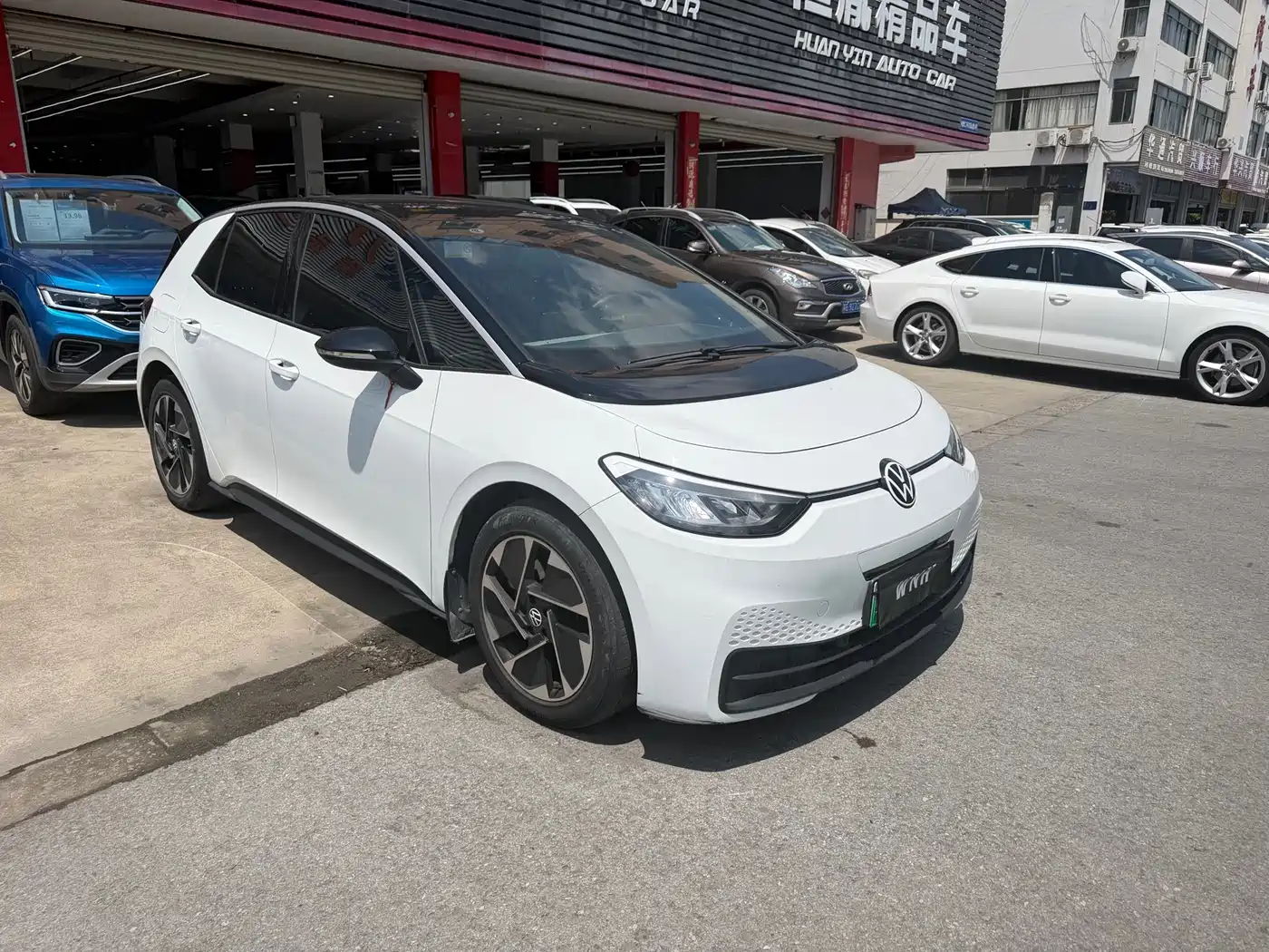 Volkswagen ID.3 2024 Outstanding Edition фото 3