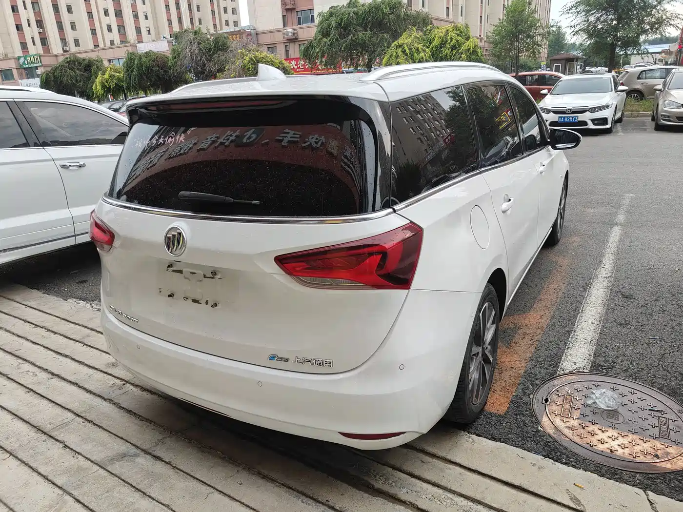 Buick GL6 2022 2021 323T Mild Hybrid Connected Premium Trim