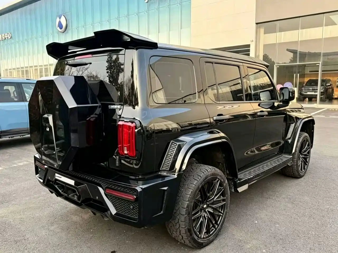 Tank 300 2023 Off-Road Edition 2.0T Challenger фото 7