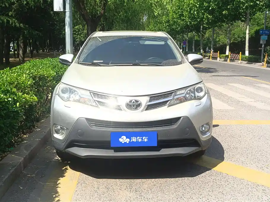 Toyota RAV4 Rongfang 2013 2.5L Auto 4WD Elite фото 2